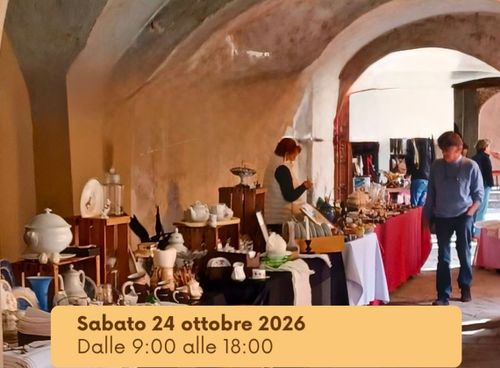 MERCATINO DELL'ANTIQUARIATO
